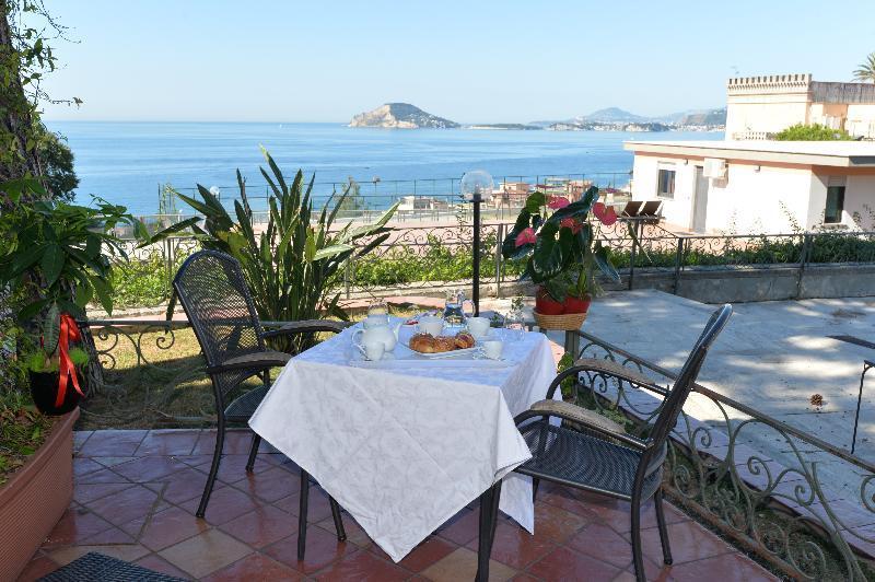 Miramare Residencia Pensión Pozzuoli Exterior foto