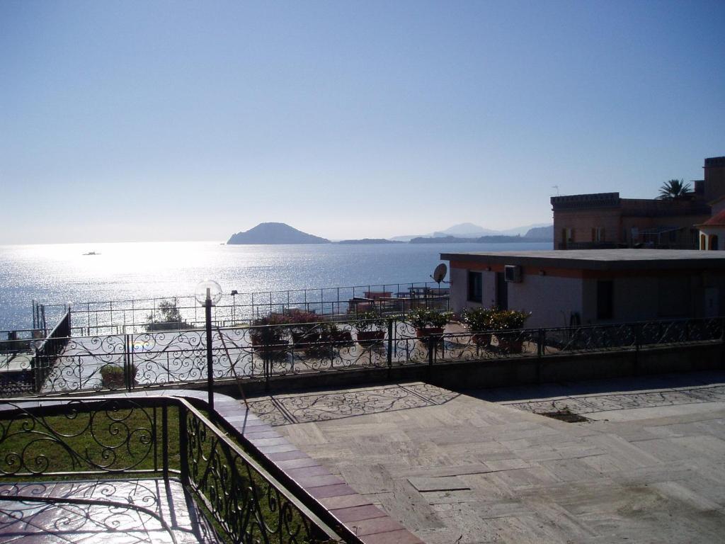 Miramare Residencia Pensión Pozzuoli Exterior foto