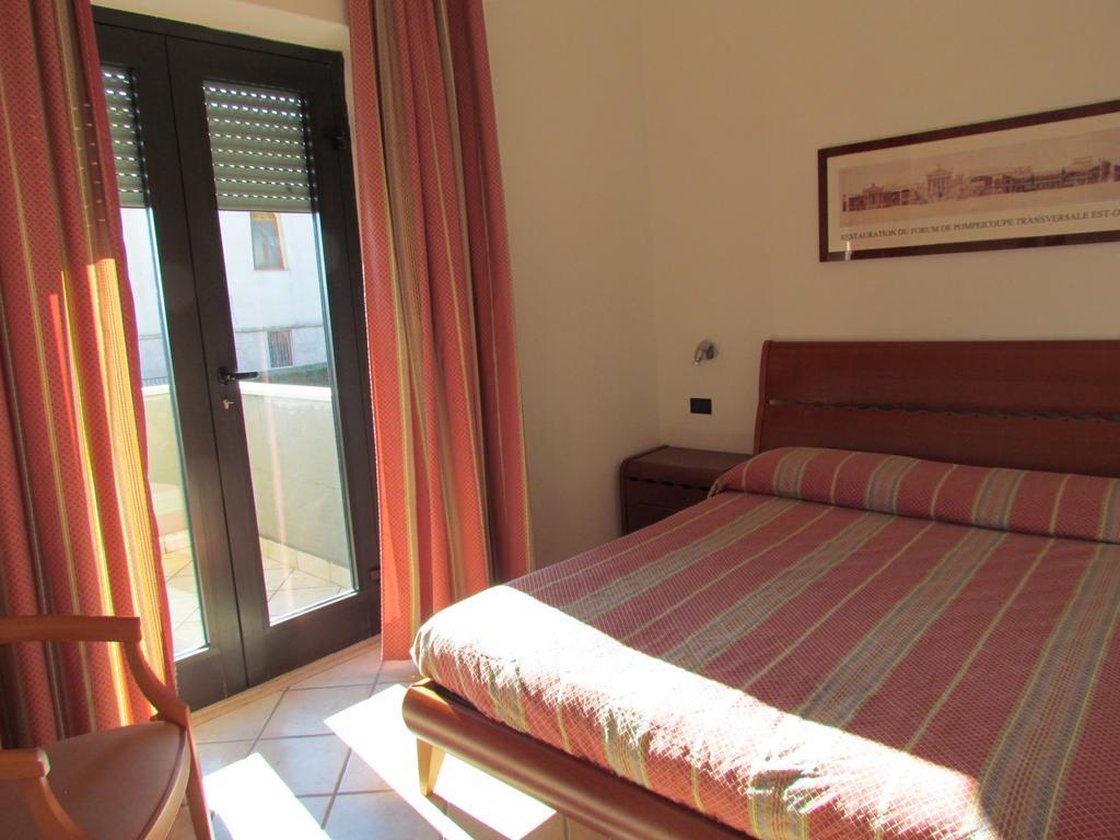 Miramare Residencia Pensión Pozzuoli Exterior foto