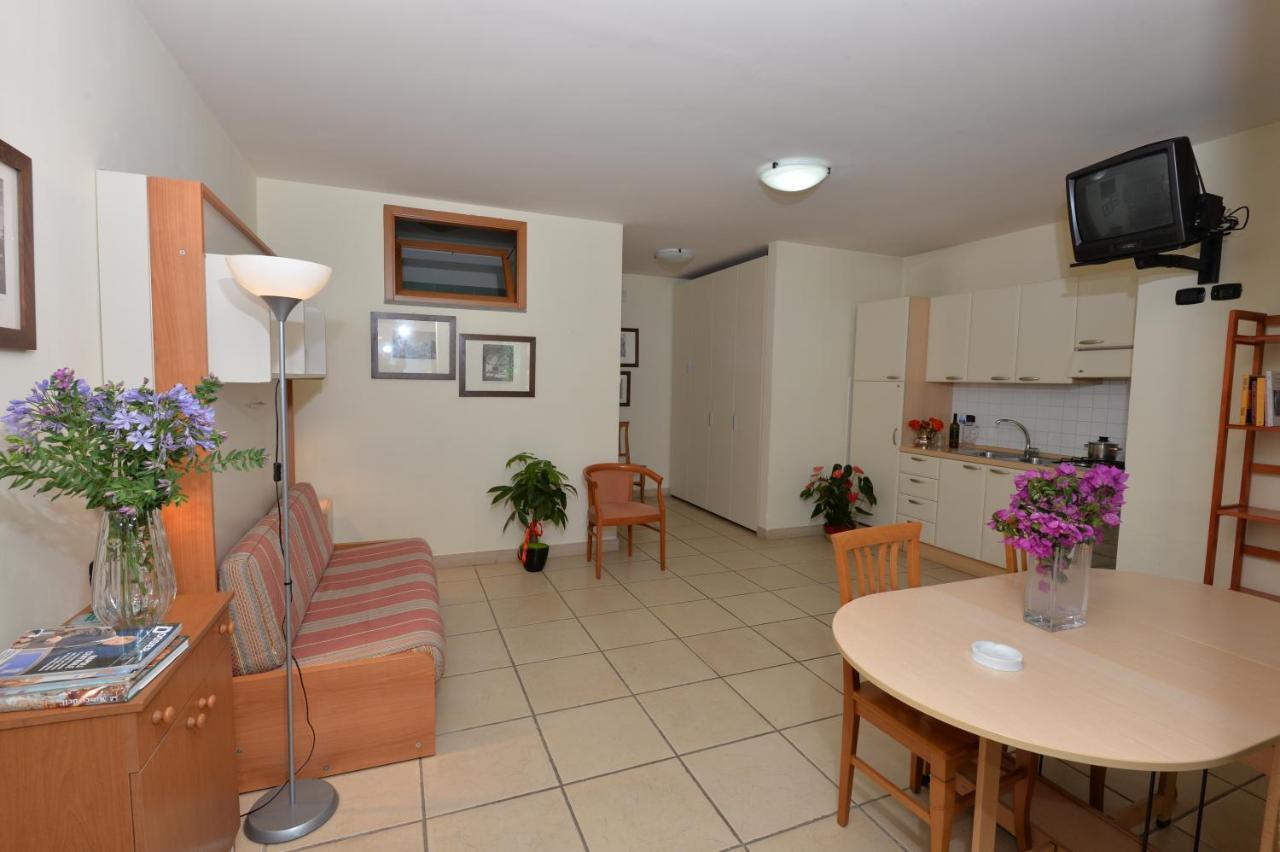 Miramare Residencia Pensión Pozzuoli Exterior foto